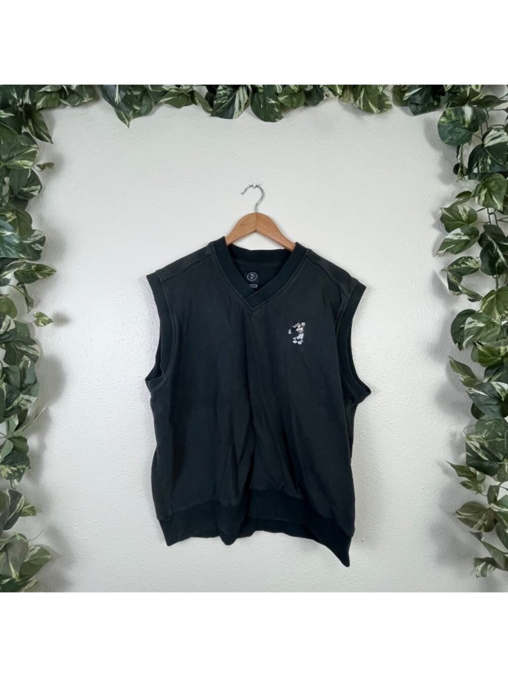 Nike Golf x Miami Heat Disney Sleeveless Knit Pullover Sweater Black Women’s Siz